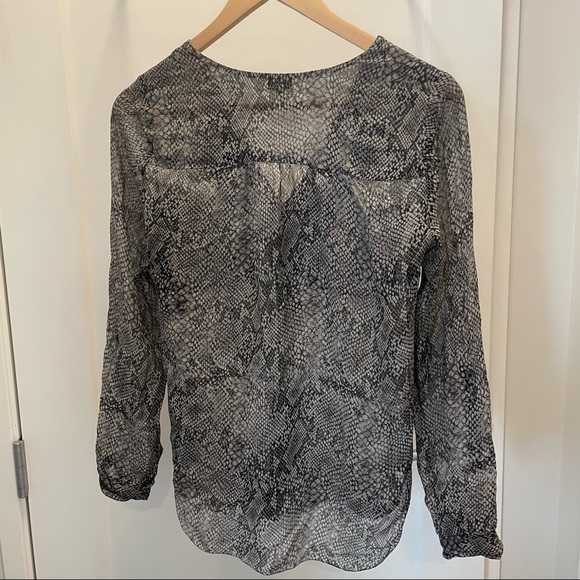 Aritzia T. Babaton Finley snakeskin silk blouse - Picture 2 of 7